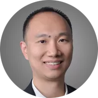 中兴通讯敏捷教练/无限院产品安全总监，10年+通信行业研发经验，有丰富的团队管理和项目过程改进经验。目前致力于软硬件产品全生命周期的安全守护，擅长通过工具将知识和方法论内嵌研发过程，为研发人员提供外脑，提升全员安全能力。同时也擅长使用DSL来减少手工代码，提高软件质量和安全性，打造原生安全的产品。