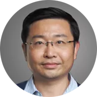 DevOps专家，曾任阿里巴巴集团研发效能事业部架构师、高级产品专家等职，从事Aone&云效DevOps产品设计、阿里云专有云集成与发布解决方案设计等工作。在加入阿里之前，他还曾就职于西门子、摩托罗拉、雅虎、索尼、去哪儿网等大型企业，一直从事软件配置管理、软件集成与发布、DevOps相关的工作。